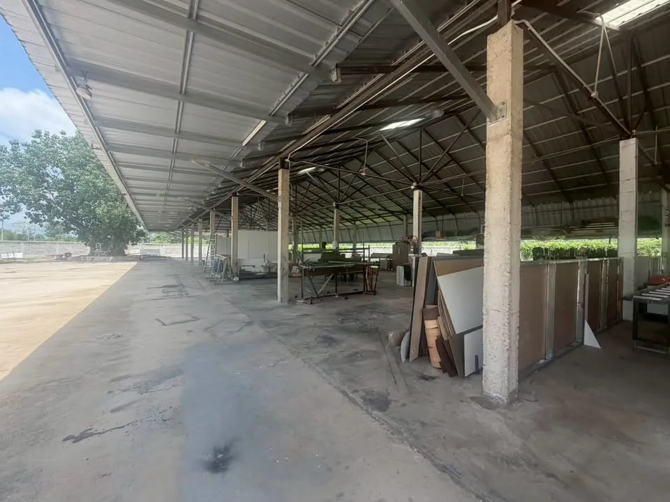 ขายโรงงาน/โกดังพร้อมออฟฟิศ สันทราย เมืองเชียงราย