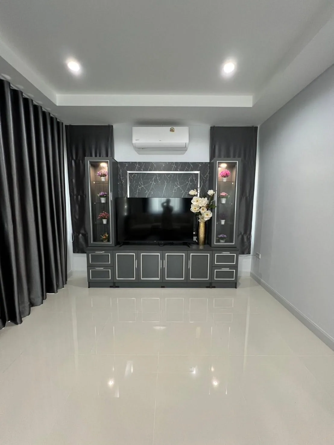THE AIR 9 บ้านสวย พร้อมอยู่ ฟังก์ชันครบ ให้เช่า 26,000 บาท/เดือน