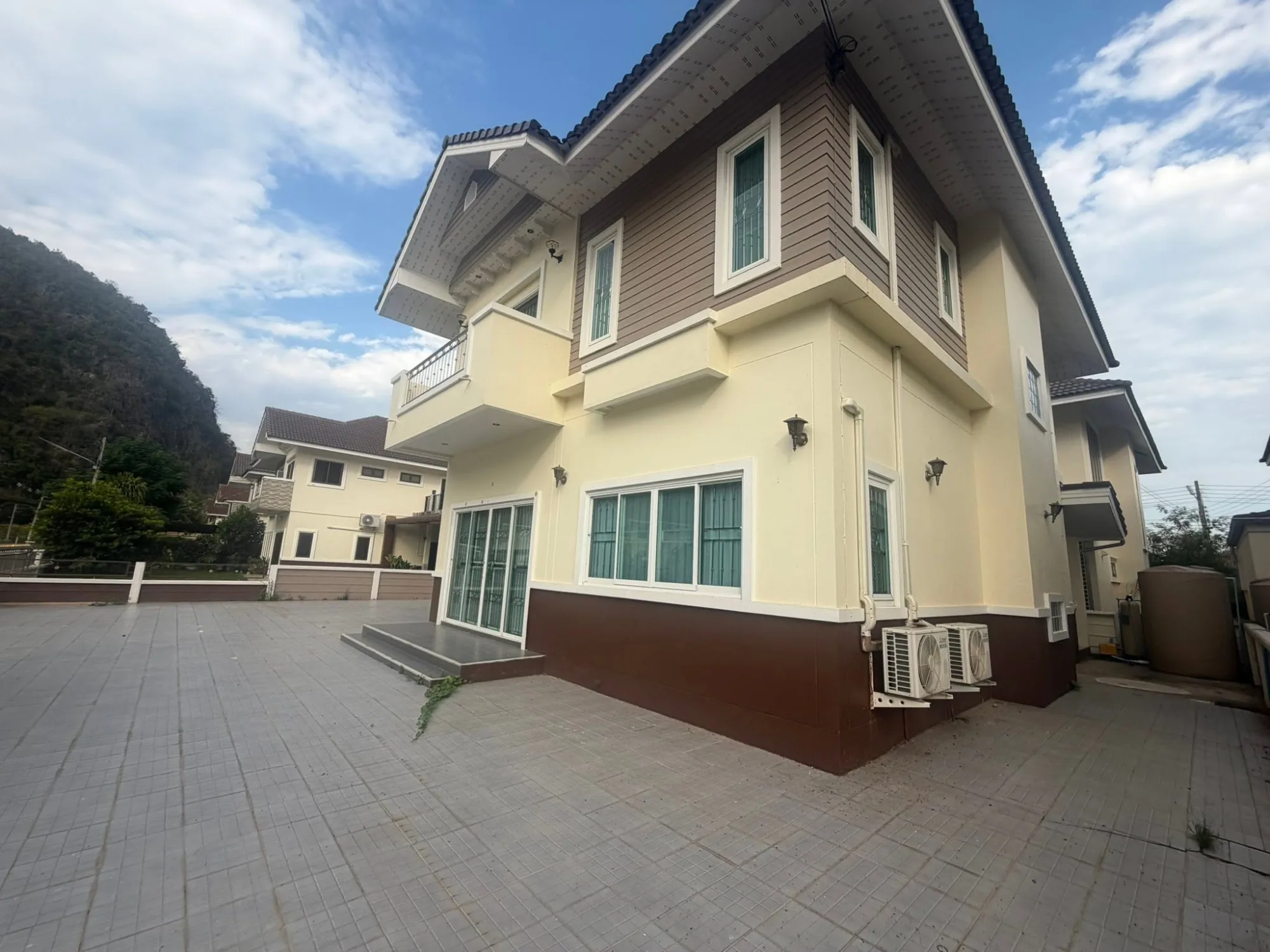 บ้านเช่าน้ำลัด เชียงราย หลังใหญ่เฟอร์ครบ 18,000 บาทต่อเดือน