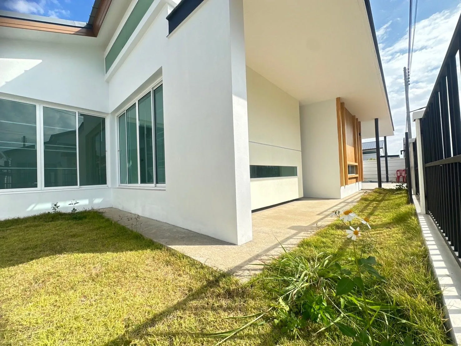 บ้านเดี่ยวท่าสาย เช่า 12,000 ขาย 2.59 ล้าน เลี้ยงสัตว์ได้