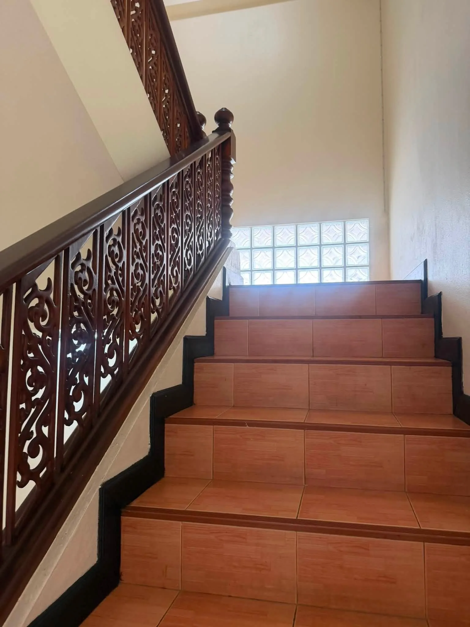 Large house for rent in central Chiang Rai opposite Sperm Club