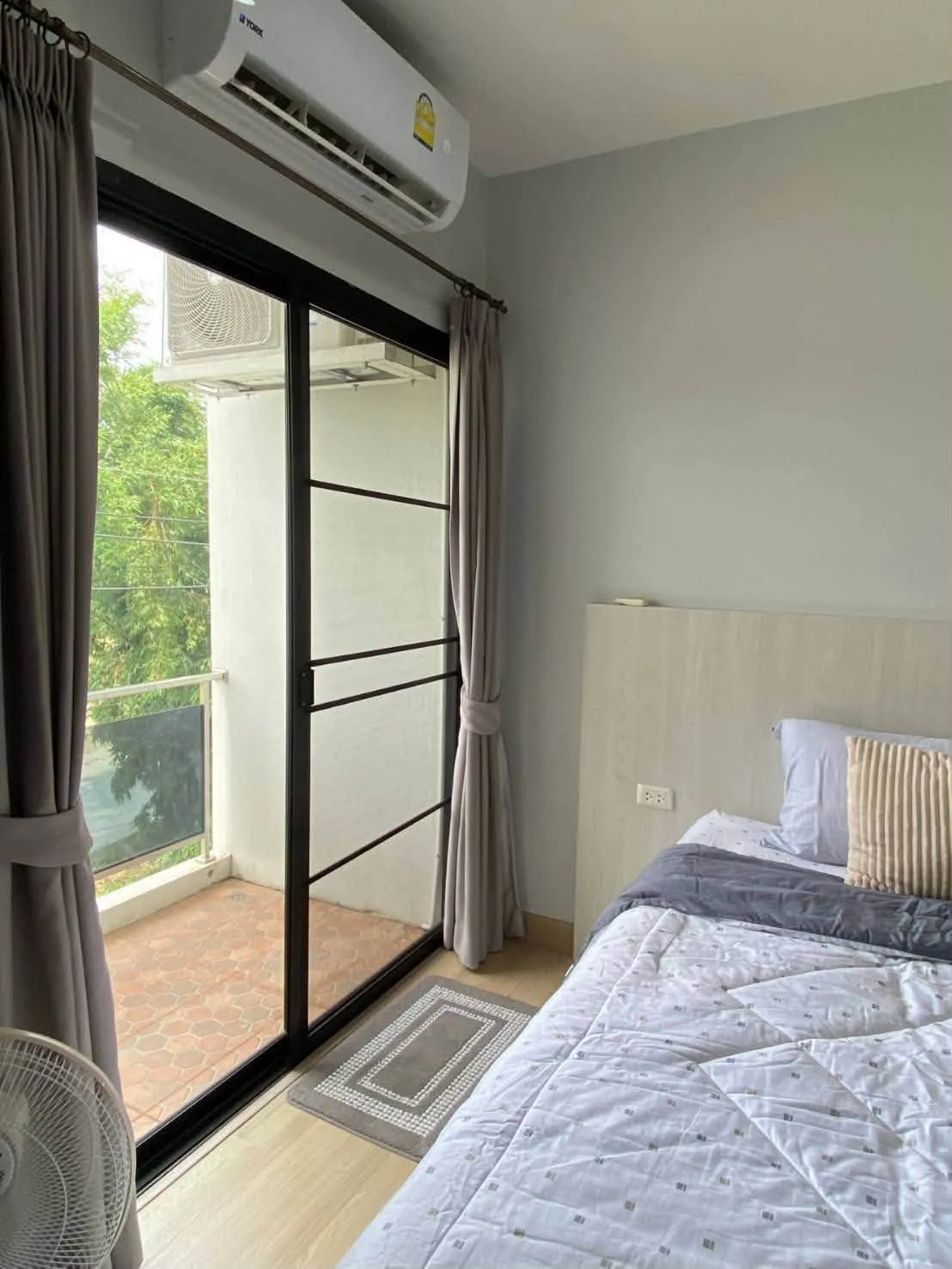 Bliss Condo Chiang Rai with rice field view for sale